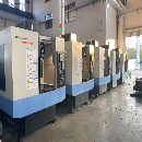 剛剛買下5臺斗山DT400鉆攻中心 系統：三菱M70 工作臺：650400mm .