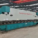出售WF67K-200T/5000深喉數(shù)控折彎機