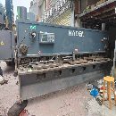 出售125噸四米折彎機和64000閘式剪板機