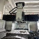 基本全新拓邦2016龍門加工中心 工作臺1.32，門寬1.65.