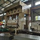 南通銘格2600噸框架油壓機(jī)，有效臺面3米4.6米，設(shè)備自.
