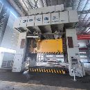 1000噸沖床，全新四點，可換大臺面工作臺，西門子電控.