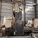山東工廠剛剛買下海天重型5米龍門，工作臺2米5米，門.