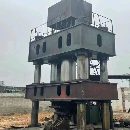 南通鍛壓2000噸，臺面2米3米，開口3米，油缸行程1.8米.