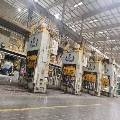 長沙工廠還剩2臺250噸，濟南二機床產，新款，帶移動臺.