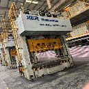 長沙工廠還剩2臺250噸，濟南二機床產，新款，帶導軸導.