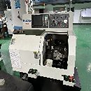 2021年的機器準(zhǔn)新的同款2臺巨浪CNC30排刀車 回轉(zhuǎn)直徑：240mm 加.