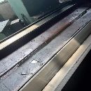 青島重型2.58米龍門(mén)刨銑，工作臺(tái)尺寸:2200，過(guò)寬:2500.