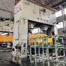 西安鍛壓機床廠閉式雙點壓力機j36-400工作臺尺寸2800x.